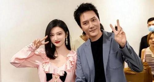 新娱乐吃瓜少女,揭秘吃瓜少女生存法则